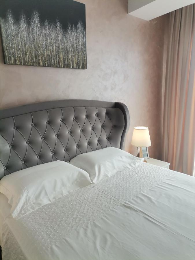 ブカレストUnirii Apartament 2アパートメント エクステリア 写真